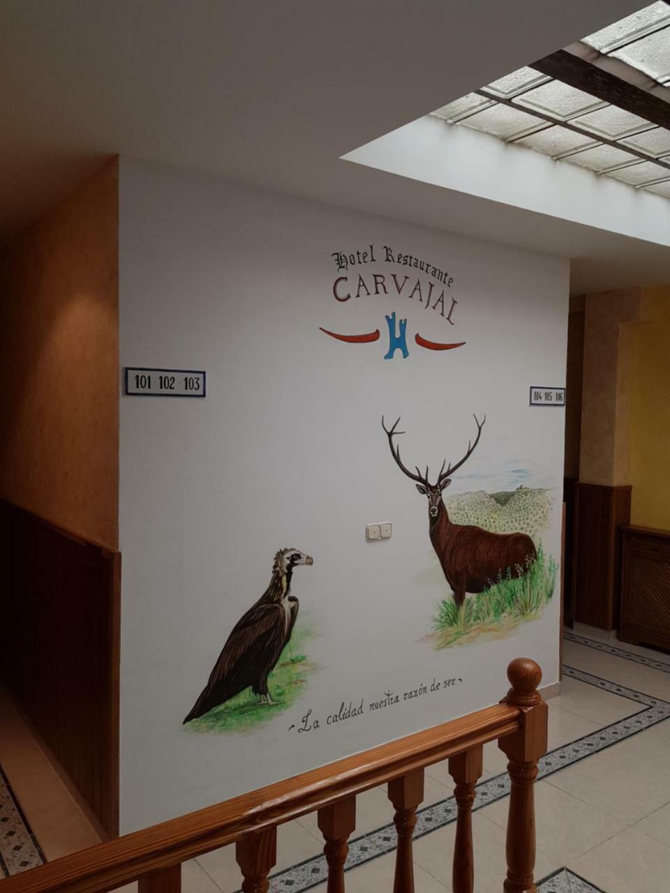 Hotel Carvajal Torrejón el Rubio Exterior foto